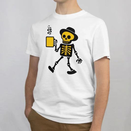 Valkoinen T-paita cartoon-luolalla ja mukilla Aamu Alkaa Kahvilla - T-paita