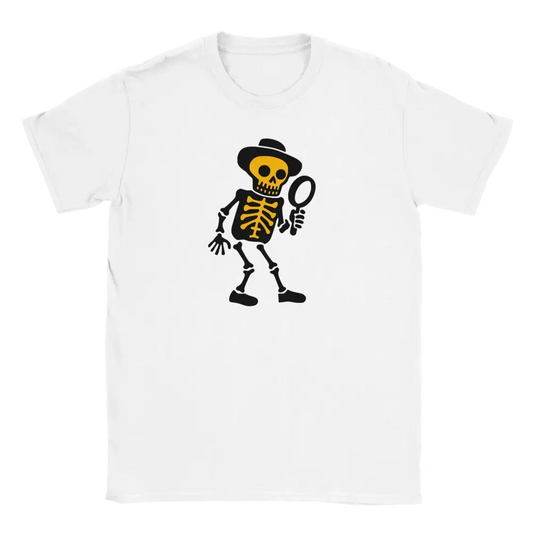 Valkoinen T-paita Skeleton Detective grafiikalla Etsivä löytää - T-paita tuotemerkki