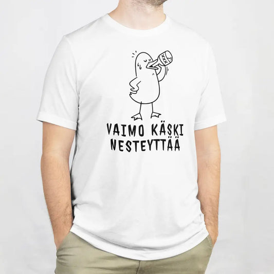 Vaimo Käski Nesteyttää paita valkoinen lyhythihainen t-paita humoristinen sarjakuva grafiikalla