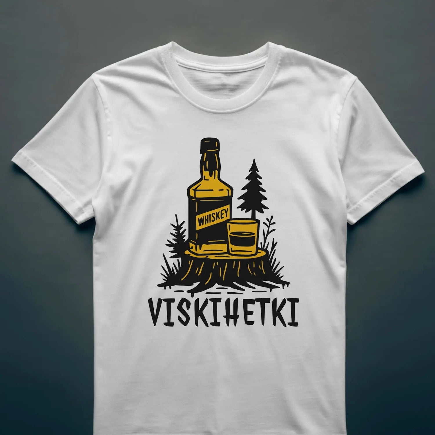 Luuranko nostaa maljan – juomateemainen hauska t-paita | Miestenpaidat.fi
