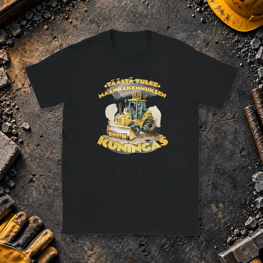 T-shirt featuring a crowned yellow construction machine beside Finnish wording about the king of earthmoving.