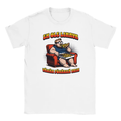 White T-shirt featuring a man in an armchair holding pizza beside the Finnish words En ole lihava.