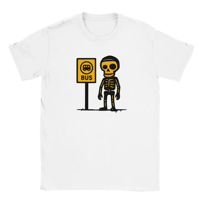 Valkoinen T-paita Skeleton Waiting at a Bus Stop - Odottaja T-paita design