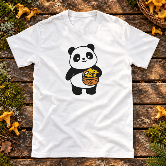 T-paita, jonka printissä panda kantaa koria täynnä keltaisia sieniä.