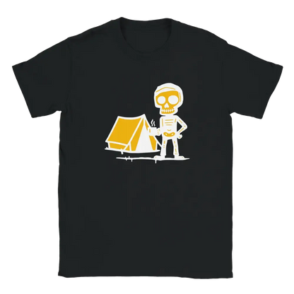 Musta T-paita Skeleton Camping -designilla Telttailija T-paita