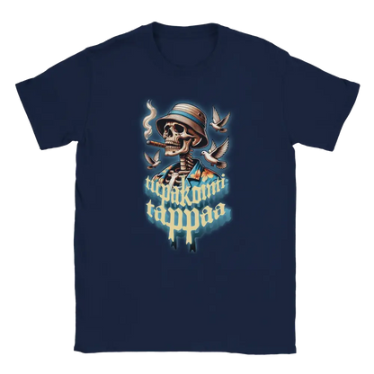 T-shirt featuring a skull wearing a hat amid smoke beside the Finnish words Tupakointi tappaa.