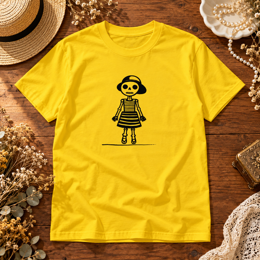 Themed flat-lay photograph of Tyttö - Naisten T-paita with accessories related to its printed design.